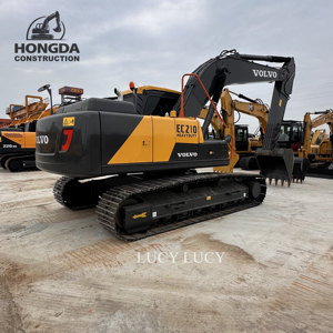 รถขุดตีนตะขาบ VOLVO EC210D มือสองพร้อมใช้งาน มีเครื่องยนต์ดีเซลเทอร์โบ D5E ของแท้ ขนาด 21 ตัน เหมาะสำหรับงานก่อสร้างขนาดกลาง ราคาถูก - Product Image 3