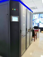 Data Center All-in-One Smart per Server Rack con Controllo Accessi e Ripristino Rapido per Edge Computing in Sedi Bancarie