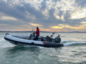 Stable durable gonflable de bateau de pêche d'hypalon de PVC à grande vitesse de Offre Spéciale avec le moteur hors-bord - Product Image 4