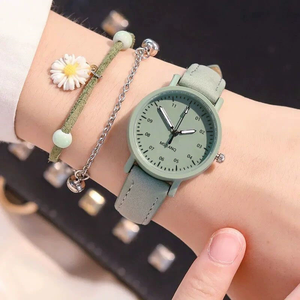 Orologio al Quarzo da Donna in Tinta Unita, Stile Ins, Elegante Ispirato alla Foresta, Fresco e Semplice, Adatto per Lavoro, Scuola N2604197 - Product Image 3
