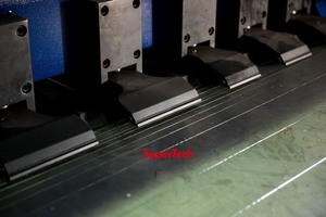 Máquina Plegadora Hidráulica Supertech W62Y-3*3200, Dobladora de Chapa Metálica CNC para Acero al Carbono, Rodamientos y Componentes de Bombas - Product Image 6