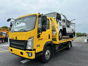 HOWO 4x2 Diesel Manuel Camion de remorquage à plateau plat 3-5 tonnes pour le dépannage routier et le démolissement - Product Image 3