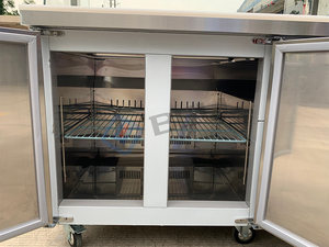 Personalizzare il piano di lavoro del banco del frigorifero con attrezzatura da banco per insalata professionale per insalata - Product Image 6