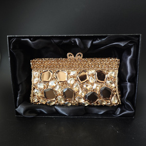 Popular <span class=keywords><strong>bolso</strong></span> de noche de cristal, <span class=keywords><strong>bolso</strong></span> de mano con diamantes huecos de Metal para mujer, <span class=keywords><strong>bolso</strong></span> de mano dorado hecho a mano de lujo con diamantes de imitación, <span class=keywords><strong>bolso</strong></span> de mano para <span class=keywords><strong>fiesta</strong></span> - Product Image 2