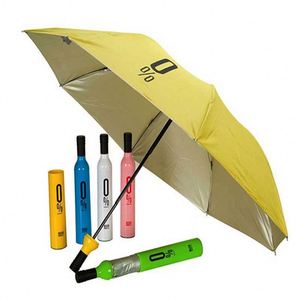 Parapluie manuel pliable en trois sections Unionpromo, divers coloris, en nylon 190T, 8 baleines, avec poignée en plastique, diamètre ouvert 95 cm - Product Image 4