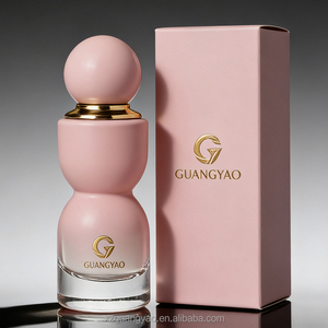 Flacon de parfum en verre 30 <span class=keywords><strong>ml</strong></span>, forme unique, logo doré à chaud, <span class=keywords><strong>design</strong></span> de luxe, modèles tendance, personnalisez votre propre flacon de parfum - Product Image 3
