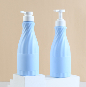 Botella redonda <span class=keywords><strong>de</strong></span> plástico HDPE con bomba <span class=keywords><strong>de</strong></span> loción blanca para el hogar, dispensador <span class=keywords><strong>de</strong></span> <span class=keywords><strong>Gel</strong></span> <span class=keywords><strong>de</strong></span> loción para la piel, color rosa y azul, 16oz, 500ml - Product Image 1