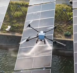 Para Drones de Limpieza de Paneles Solares, Elegir Shandong Yuequn Seguro que será una Gran Opción. Creo que le hará la suerte. - Product Image 1