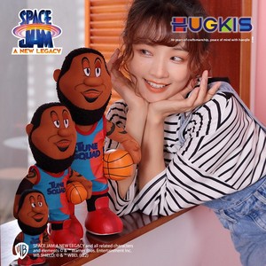 Muñeco de Peluche Súper Suave de Bugs Bunny de Looney Tunes, Regalo de Cumpleaños de Bugs Bunny y LeBron <span class=keywords><strong>James</strong></span> - Product Image 4