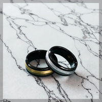 Nouvelle bague pour homme en acier inoxydable transfrontalière originale motif en soie aléatoire combinaison bicolore bague en acier au titane