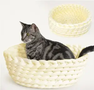 Queeneo handgefertigtes maschinell waschbares maschinell gestricktes Katzenbett weich schlafen rund Baumwollrohr Donut riesiger gestrickter Zopfsofa Haustiersofa