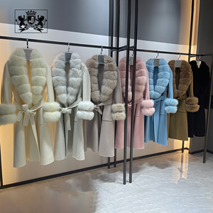 Janefur Nuovo <span class=keywords><strong>Cappotto</strong></span> Elegante in Lana <span class=keywords><strong>e</strong></span> Cashmere <span class=keywords><strong>con</strong></span> <span class=keywords><strong>Collo</strong></span> in <span class=keywords><strong>Pelliccia</strong></span> <span class=keywords><strong>di</strong></span> Volpe <span class=keywords><strong>e</strong></span> <span class=keywords><strong>Maniche</strong></span> in Doppia <span class=keywords><strong>Pelliccia</strong></span> <span class=keywords><strong>di</strong></span> Volpe per Signore - Product Image 1