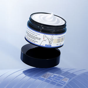 Crème blanchissante intense de marque privée OEM Gomme pour taches brunes à blanchiment rapide de la zone du bikini Ingrédient principal Glycérine - Product Image 1