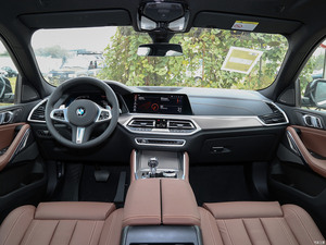 Auto Usado <span class=keywords><strong>en</strong></span> <span class=keywords><strong>Venta</strong></span>, <span class=keywords><strong>BMW</strong></span> X6 M AWD 2024, Alta Calidad 	 Bajo kilometraje, bien cuidado - Product Image 5