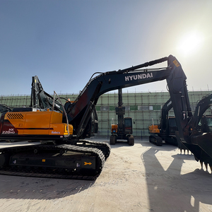 Excavadora HX200 de Alta Calidad |   Excavadora Hidráulica de Orugas Duradera de 20 Toneladas |   Potente Máquina de Movimiento de Tierras para Proyectos de Construcción - Product Image 2