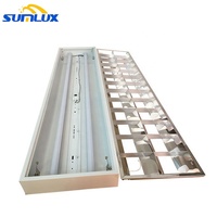 Luminaire LED Moderne T8 Haute Luminosité 2x4' 1x4' à Grille, Diffuseur en Fer, Lumière du Jour 6000K, 100lm/W, 50000h pour Bureau/Salle de Classe