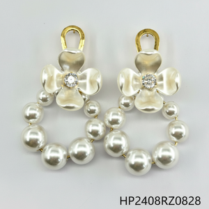 Conjunto de joyería de acero inoxidable para mujer al por mayor, Collar chapado en oro de 24 quilates, pulsera, pendientes, anillo con piedra de circón para regalos - Product Image 1