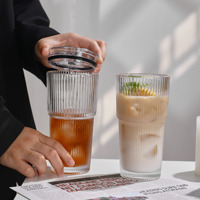 Mug à café en verre transparent à rayures verticales classiques de grande capacité de 600 ml, tasse à thé, lait, avec paille, couvercle ou manchon de mug