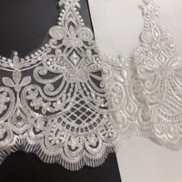 Bordure de Cils Ivoire Floral Brodé 30CM Bordure de Dentelle en Maille de Mariée avec Paillettes