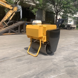 <span class=keywords><strong>Compacteur</strong></span> de sol électrique à tambour unique de 0,3 tonne <span class=keywords><strong>Rouleau</strong></span> compresseur vibrant <span class=keywords><strong>manuel</strong></span> de 330kg avec composants de base de poignée-Pompe et moteur - Product Image 1