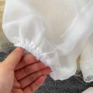 Nuevo Vestido de <span class=keywords><strong>playa</strong></span> francés de verano manga abullonada cuello cuadrado blanco gasa malla Material fruncido <span class=keywords><strong>con</strong></span> cremallera para vacaciones junto al mar - Product Image 5