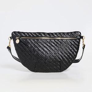 Sac banane personnalisé noir en cuir végétalien tressé avec quincaillerie dorée, sac de voyage bandoulière, sacoche de taille, sac messager tendance pour femme - Product Image 2