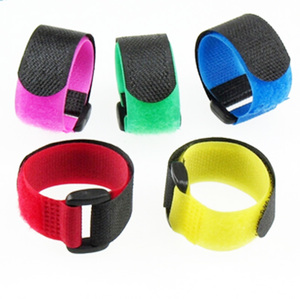 Attache de câble à bande magique attaches auto-adhésives faites sur commande de crochet et de boucle - Product Image 2