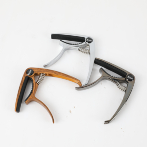 <span class=keywords><strong>Guitarra</strong></span> acústica directa de fábrica Starway, <span class=keywords><strong>guitarra</strong></span> popular eléctrica, ukelele clásico, abrazadera de <span class=keywords><strong>Metal</strong></span>, capo, accesorios para instrumentos de cuerda - Product Image 1