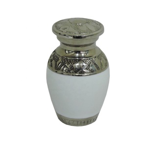 Mini urne à jetons en laiton argenté de 3 pouces, saphir blanc, souvenir de crémation, fournitures funéraires élégantes et durables. - Product Image 3