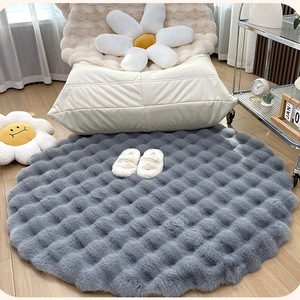 2025 nuova coperta del comodino della camera da letto di coniglio <span class=keywords><strong>in</strong></span> peluche con bolle di pile tappetino per finestre del divano <span class=keywords><strong>tappeto</strong></span> per il centro di casa tappeti da soggiorno - Product Image 4