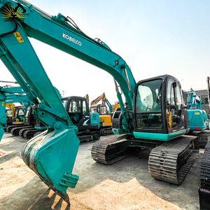 Excavatrice d'occasion KOBELCO 135 pour la transformation des terres agricoles châssis solide et prix compétitif avec moteur Isuzu - Product Image 1
