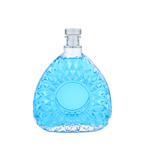Tornillo superior para 700ml Tequila Whisky Brandy Vodka Rum Botella de vidrio con forma personalizada - Product Image 6