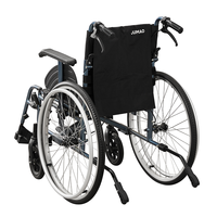 Fauteuil roulant manuel pliable et léger avec accoudoirs amovibles et réglables en hauteur