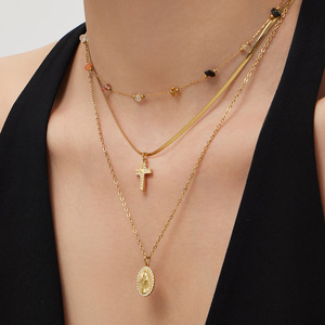 Collier Bohème pour Femme en Acier Inoxydable Double Couche avec Croix Incrustée de Zircons, Chaîne Lame Tendance Luxe Léger - Product Image 2