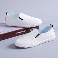 Sepatu Putih Grosir Model Slip-on Berongga Bernapas Gaya Kampus Sepatu Putih Wanita untuk Perjalanan Sehari-hari