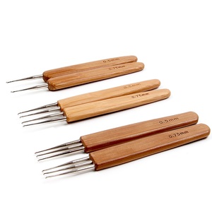 Uncinetto per Dreadlocks in Acciaio Inossidabile con Manico in Legno di Bambù 0.5mm 0.75mm, Strumento per <span class=keywords><strong>Extension</strong></span> Capelli, Personalizzabile con Logo, Vendita all'Ingrosso - Product Image 3