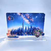 Standee acrylique personnalisé multi-éléments avec silhouette urbaine, texte de ville personnalisé, impression UV, ornement de bureau sur le thème urbain, cadeau en gros