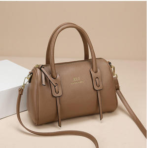 2025 New large-capacity Women's Bags Retro Women's Tote Bags Luxury Fashion Designer Ladies Handbags Crossbody Bag School Bag - Product Image 1