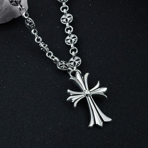 Collar Vintage con Cruz de Flores <span class=keywords><strong>para</strong></span> <span class=keywords><strong>Hombre</strong></span> - Colgante Gótico Punk con Cruz de Llama, Cadena de Clavícula Plateada Envejecida - Product Image 3