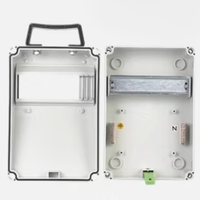 Caja de Conexiones Impermeable con Grado de Protección IP65, un Gabinete de Distribución Industrial con Cerradura y Resistente a la Corrosión, Adecuado para la Mayoría de los Escenarios