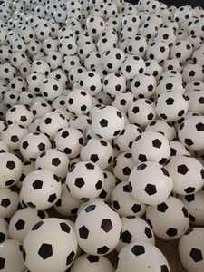 סיטונאי קידום מכירות מותאם אישית PVC כדורגל כדור - Product Image 6