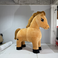 Caballo inflable alto caballo de dibujos animados inflable gigante para publicidad decoración de calle