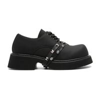Chaussures à lacets respirantes en microfibre style punk pour hommes et femmes, avec semelle compensée mate et clous, idéales pour la subculture.