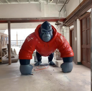 Maßgefertigte Große Tier- und Überlebensgroße Gorilla-Skulptur für den Außenbereich aus Kunstharz und Fiberglas von Fiber Sculpture - Product Image 1
