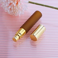 Vente flash : flacon vaporisateur de parfum miniature en verre ambré givré de 5 ml et 10 ml avec impression d'écran et logo personnalisé