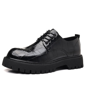 <span class=keywords><strong>Scarpe</strong></span> <span class=keywords><strong>da</strong></span> <span class=keywords><strong>uomo</strong></span> in PU con suola spessa, impermeabili, antiscivolo, alla moda, casual, per matrimonio, abito <span class=keywords><strong>da</strong></span> <span class=keywords><strong>sposo</strong></span>, invernali. - Product Image 2