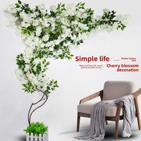 Künstliche Blumen Wohnzimmer Trendige Laden-Dekoration Blumenranke Hintergrundwand Klimaanlagenrohr-Ranke Kirschblütenbaum