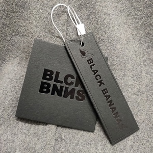 Magliette nere di lusso Hangtag in cartone altalena con etichetta stampata in rilievo UV Tag opaca carta spessa per abbigliamento scarpe 1000 Pack - Product Image 3