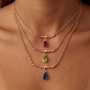 Collier tendance en cuivre plaqué or 14 carats avec pendentif goutte d'eau en zircon, bijou pierre de naissance - Product Image 3