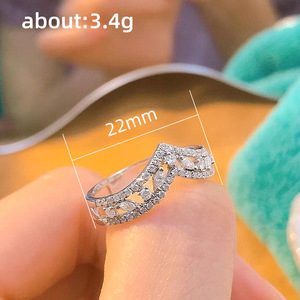 Anello a Doppia Fascia con Gemma Marquise per Donne, Gioiello da Dito Scintillante e alla Moda - Product Image 5